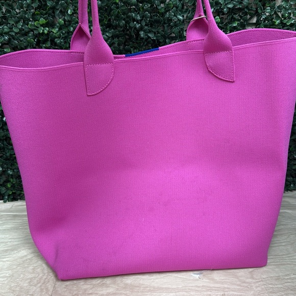 ROTHYS LIGHTWEIGHT TOTE DRAGON FRUIT - Picture 6 of 9